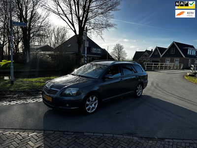 Toyota Avensis Wagon 2.0 D-4D Executive Business Clima.Clima.Navi.