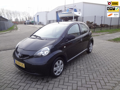 Toyota Aygo 1.0-12V