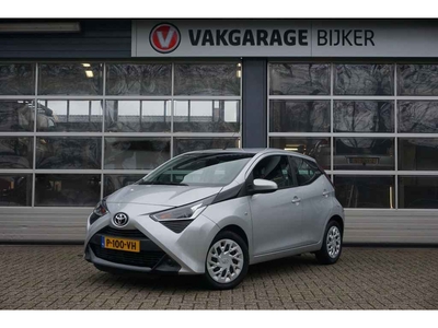 Toyota Aygo 1.0 VVT-i x-joy Camera/App-connect