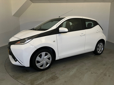 Toyota Aygo 1.0 VVT-i x-play Airco, Navigatie