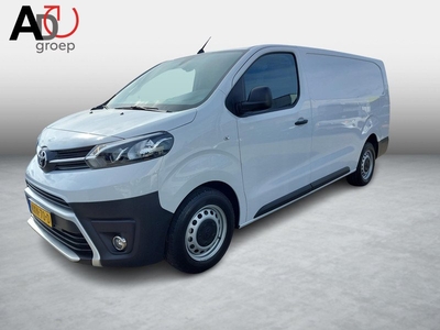 Toyota PROACE Long Worker 2.0 D-4D Live | Direct leverbaar | Navigatie | Dodehoek Detectie | Parkeersensoren voor en achter |