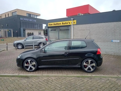 Volkswagen Golf Benzine