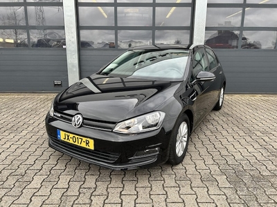 Volkswagen Golf Benzine