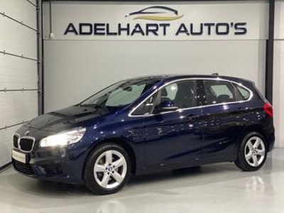 BMW 2-SERIE Active Tourer 218i Luxury Full Map Navigatie / Elektrische klep / Trekhaak /