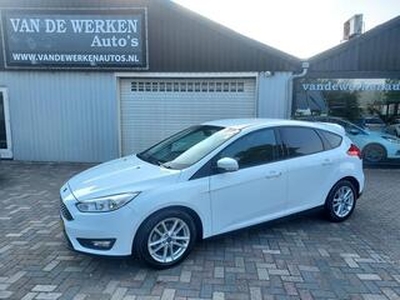 Ford FOCUS 1.0 EcoBoost 125pk 5drs Lease Edition Airco/Navi/Pdc/Carplay/Nap!!