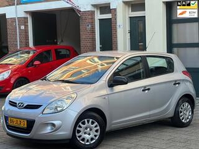 Hyundai I 20 1.2i ActiveVersion-1 jaar apk-elek ramen