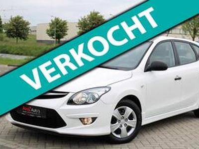 Hyundai I 30 1.4i i-Drive Cool l Airco l Elek Pak l Stoelverw