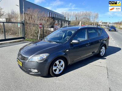 Kia Cee'd 1.4 CVVT Seven 2010! AIRCO! NAVIGATIE! Mooie auto!