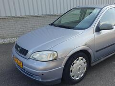 Opel ASTRA 1.6 Edition