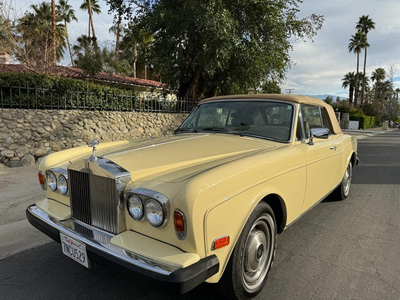 Rolls-Royce Corniche 6.8 Convertible