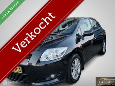 Toyota AURIS 1.6-16V Airco Cruise Navigatie Luxe! Nw apk!