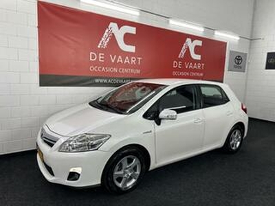 Toyota AURIS 1.8 Full Hybrid Business - VERKOCHT!