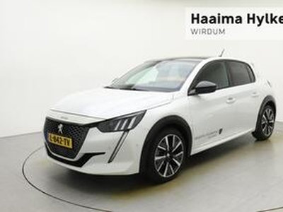 Peugeot 208 GT 1.2 PureTech 100pk | Keyless entry | Cruise & Climate control | Parkeersensoren V+A | LMV | Navi | Achteruitrijcamera