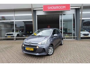 Hyundai i10 1.0I COMFORT TREKHAAK 100%NL (All-in prijs)