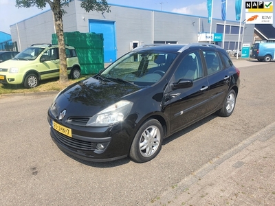 Renault Clio Benzine