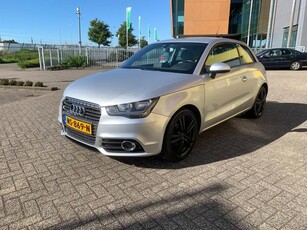 Audi A1 1.2 TFSI Ambition Business 2012 Airco Cruise Navi