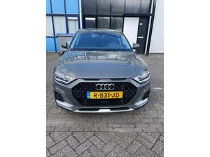 Audi A1 CITYCARVER 35 TFSI Advanced Edition