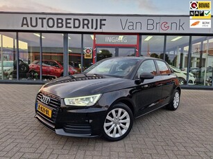 Audi A1 Sportback 1.0 TFSI Advance Sport Xenon