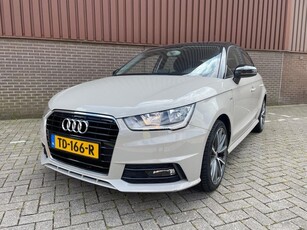 Audi A1 Sportback 1.0 TFSI S-line Navi Airco 5drs. PDC