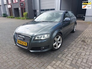 Audi A3 Sportback 1.4 TFSI S-edition AUTO RIJDT EN SCHAKELT