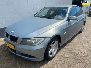 BMW 3-serie 320i Automaat