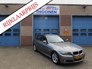 BMW 3-serie Touring 316i Business Line5