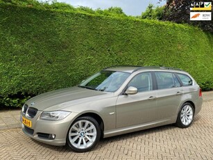 BMW 3-serie Touring 330i AUTOMAAT/NIEUWSTAAT/1e EIGENAAR!!