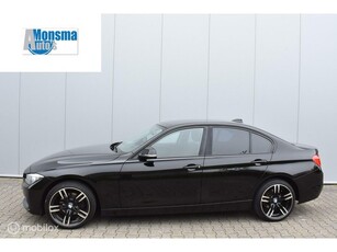 BMW 320i AUT. 135kW 2012 Zwart Airco Cruise LED 18