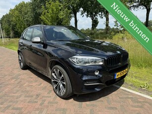 BMW X5 M50d (M-pakket / Pano / Org NL / 19950 netto Export)