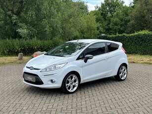 Ford Fiesta 1.6 St- 120PK! CLIMA I VOORUITVERW. I NWE APK I