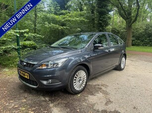 Ford Focus 1.6 Titanium 1e EIG, DEALER OND. NAVI, CLIMA