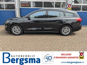 Ford Focus Wagon 1.0 EcoBoost Titanium Business