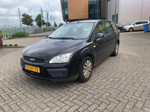 Ford Focus Wagon 1.6-16V Zwart 2007 Airco Cruise Trekhaak