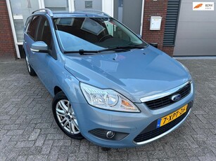 Ford Focus Wagon 2.0 Titanium / Clima / AUX / LM / Cruise