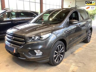 Ford Kuga 1.5 EcoBoost ST Line, WINTERPACK, AUTOMAAT