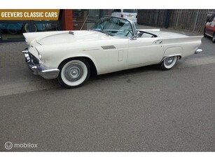 Ford THUNDERBIRD CONVERTIBLE