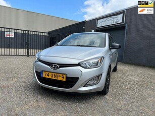 Hyundai I20 1.2i Business Edition Airco Elek. Pakket Led