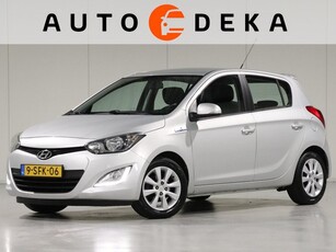 Hyundai i20 1.2i i-Deal *Dealeronderh.*Navigatie*Airco*