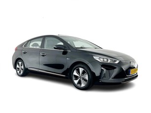 Hyundai IONIQ Premium EV (INCL-BTW) *PANO VOLLEDER