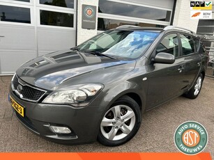 Kia Cee'd Sporty Wagon 1.4 CVVT Navigator Plus Pack