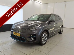 Kia e-Niro ExecutiveLine 64 kWh Trekhaak Leer