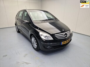 Mercedes-Benz B-klasse 200 Ambition Navi Airco Cruise