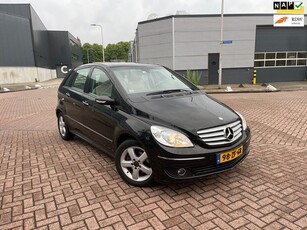 Mercedes-Benz B-klasse 200 AUTOMAAT LEER GLAS DAK NAVI