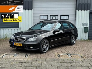 Mercedes-Benz C-Klasse Combi 32 AMG 354PK Bose