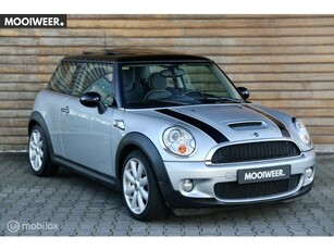 Mini 1.6 Cooper S Chili Pano Leder Xenon Cruise