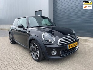 Mini Cooper 1.6 One Red Hot AIRCO NAVI NAP 2011