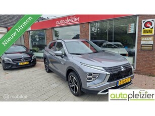 Mitsubishi Eclipse Cross 2.4 PHEV Intense+ leer