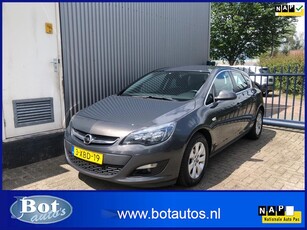 Opel Astra 1.4 Turbo Business + / NAVIGATIE / AIRCO /