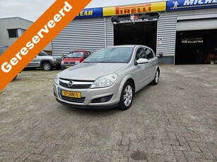 Opel Astra 1.6 Cosmo Goed rijdende en nette auto, Airco