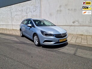 Opel Astra Sports Tourer 1.0 Edition navigatie